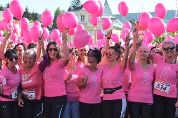 Privater Badesrand und Steg am Wörthersee